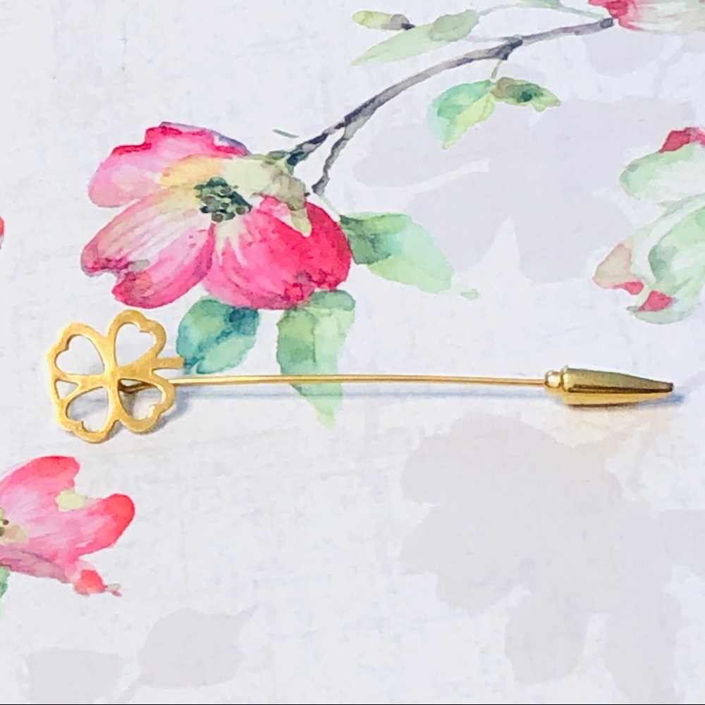 Lapel Pin Four Leaf Clover Gold Tone 3” Long